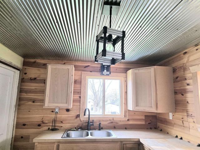 930 High Avenue, Hillsboro, WI 54634