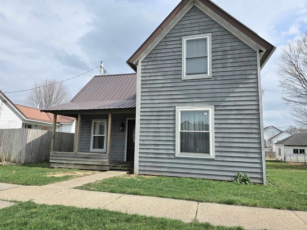 930 High Avenue, Hillsboro, WI 54634