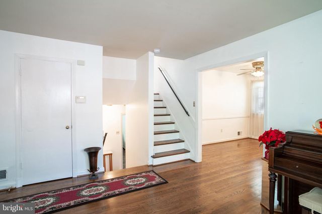630 EDMONSTON DR, Rockville, MD 20851
