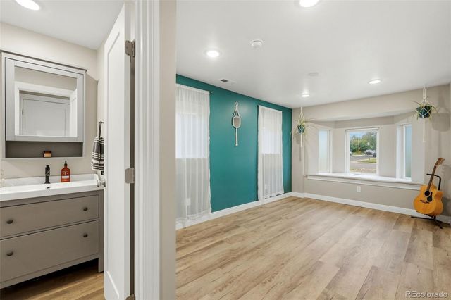3235 E 29th Avenue, Denver, CO 80205