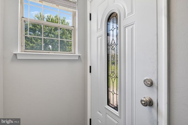 206 REMINGTON CT, Chalfont, PA 18914