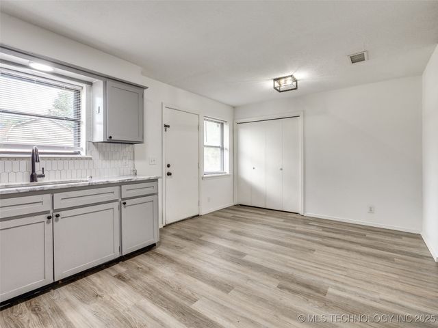 14447 S Oklahoma Boulevard, Glenpool, OK 74033
