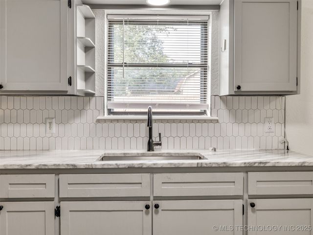 14447 S Oklahoma Boulevard, Glenpool, OK 74033