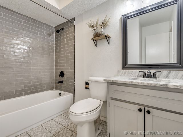 14447 S Oklahoma Boulevard, Glenpool, OK 74033