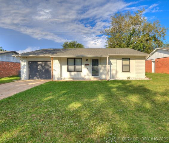 14447 S Oklahoma Boulevard, Glenpool, OK 74033