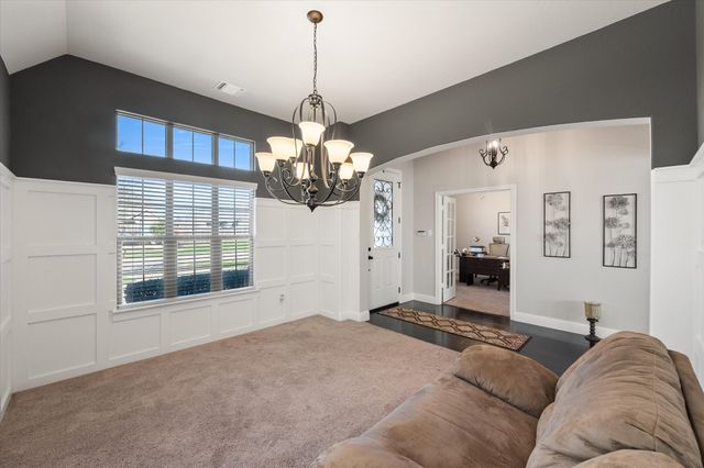 118 Basswood Drive, Red Oak, TX 75154