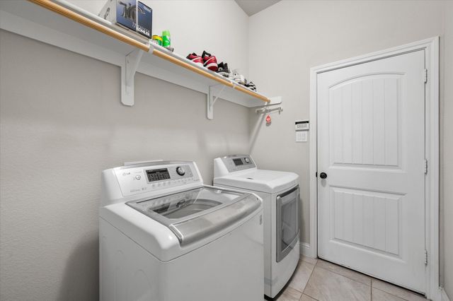 118 Basswood Drive, Red Oak, TX 75154