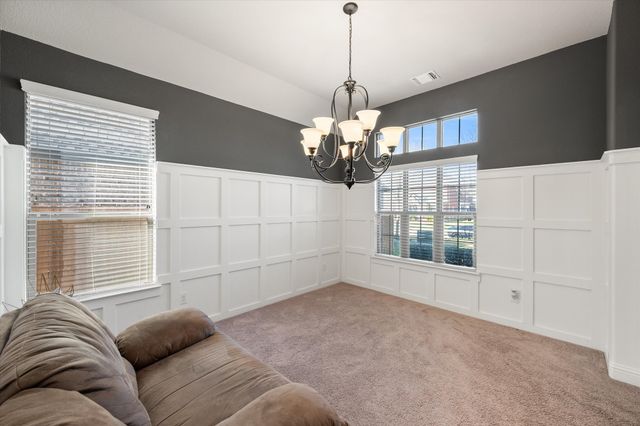 118 Basswood Drive, Red Oak, TX 75154