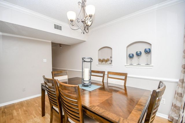 1938 Augusta Drive, Houston, TX 77057