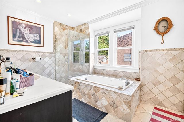 5646 Post Road, Bronx, NY 10471