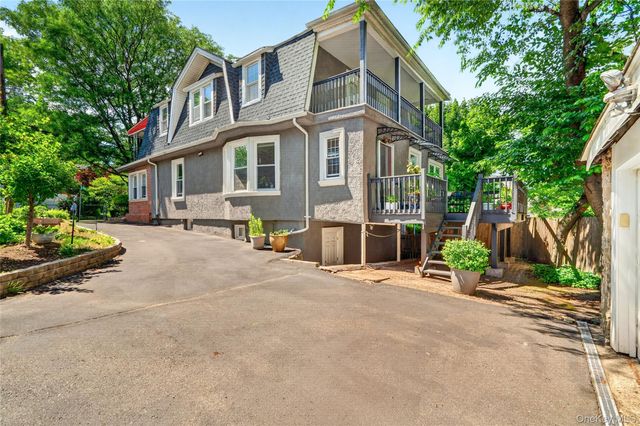 5646 Post Road, Bronx, NY 10471