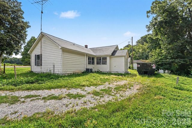 3285 E Nc 152 Highway, Salisbury, NC 28146