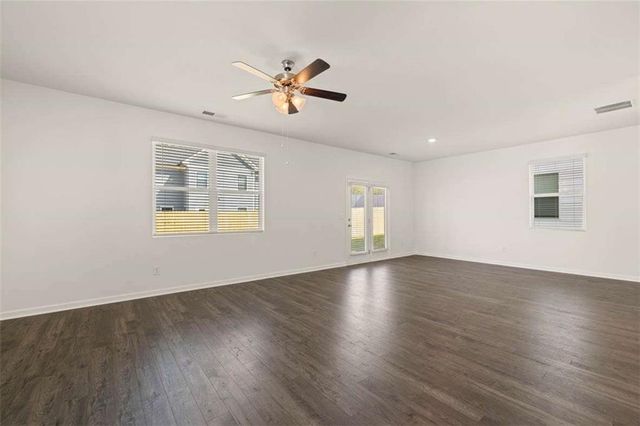 11993 Aukerman Way, Hampton, GA 30228
