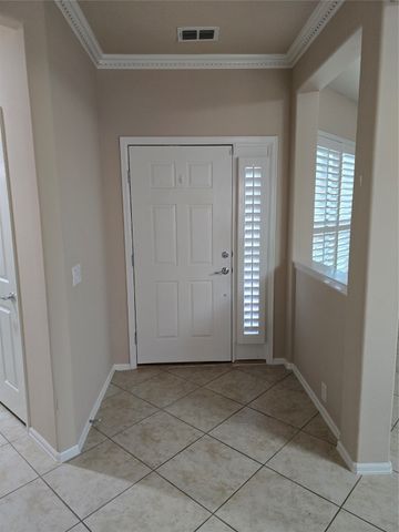 6628 Purbeck Trail, Denton, TX 76210