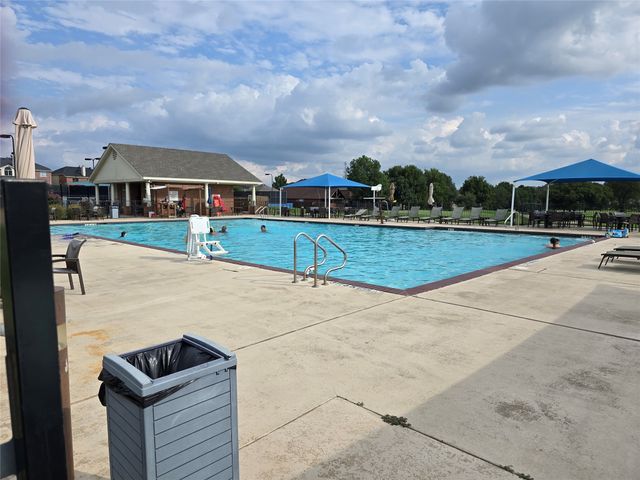 6628 Purbeck Trail, Denton, TX 76210