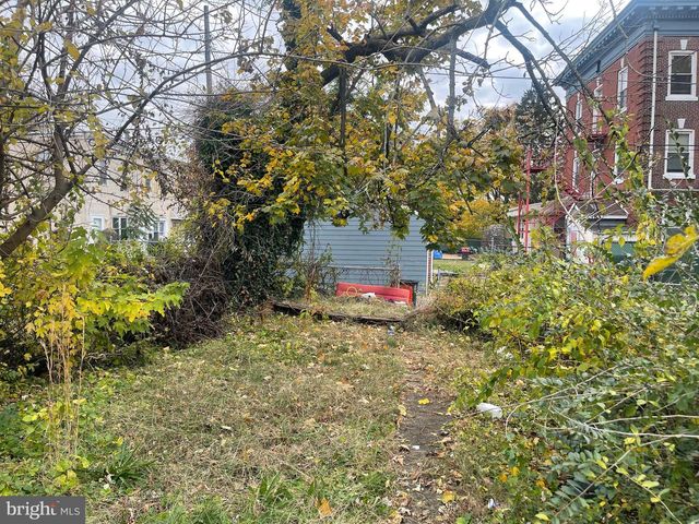 1317 W 3RD ST, Chester, PA 19013