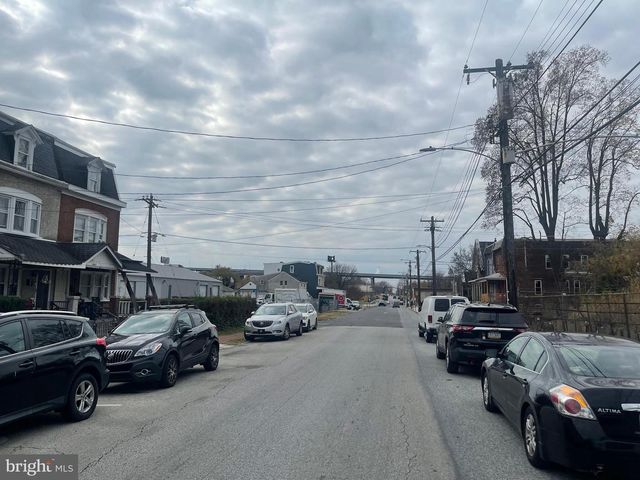 1317 W 3RD ST, Chester, PA 19013