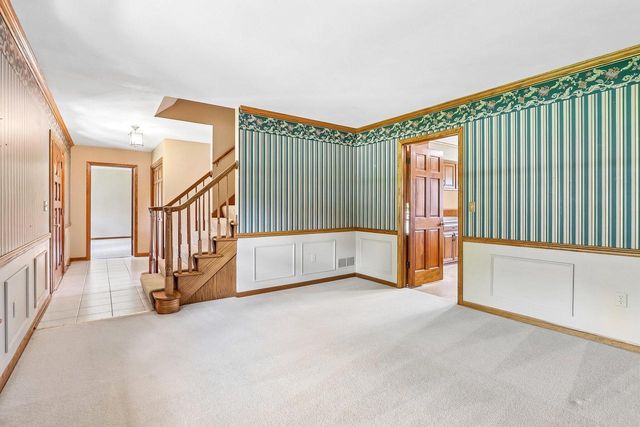 W284N3580 Old North Shore DRIVE, Pewaukee, WI 53072