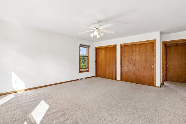 W284N3580 Old North Shore DRIVE, Pewaukee, WI 53072