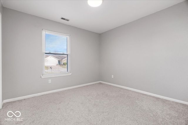 141 Brixton Woods Drive E, Pittsboro, IN 46167