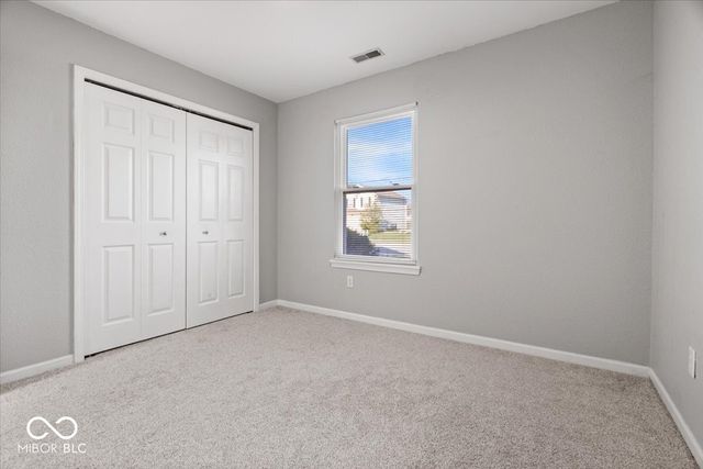 141 Brixton Woods Drive E, Pittsboro, IN 46167