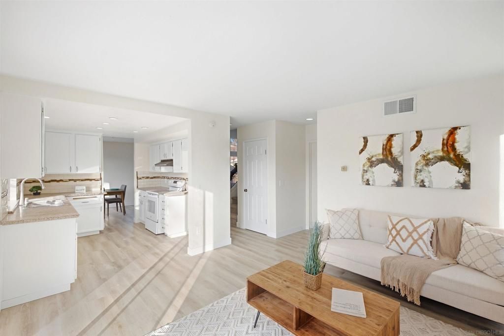 864 Angelus, San Diego, CA 92114 — photo 2