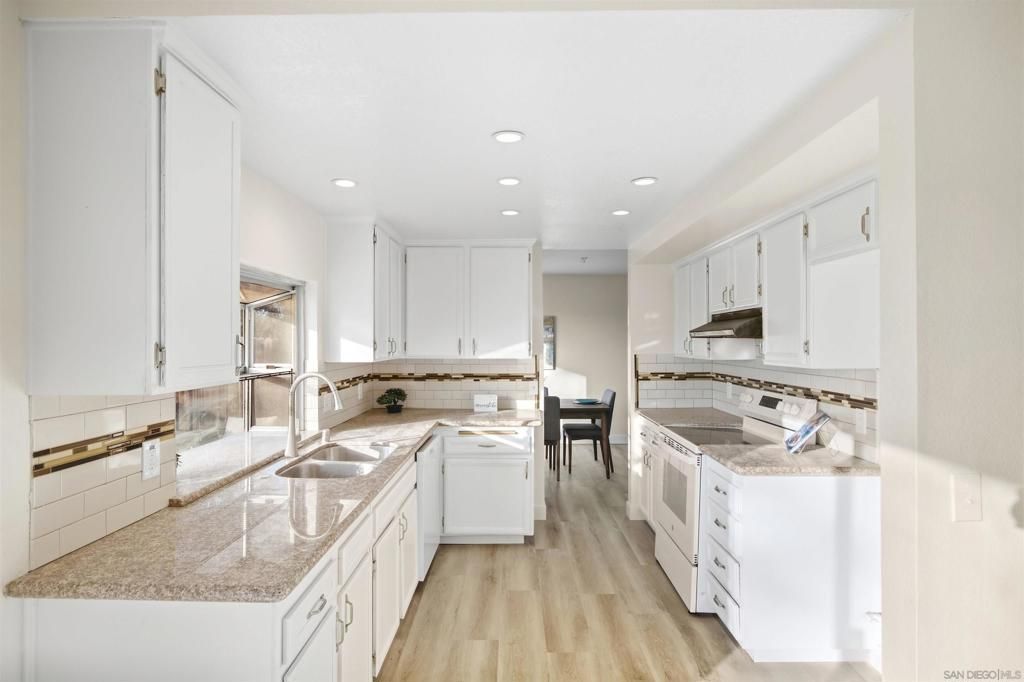 864 Angelus, San Diego, CA 92114 — photo 3