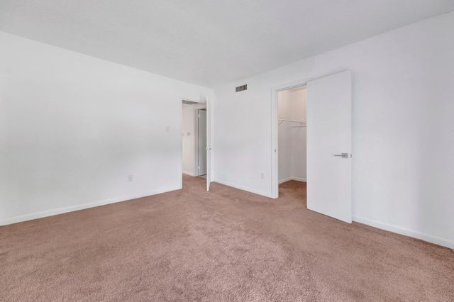 6787 Quail Hollow Ct Apt 4, Memphis, TN 38120