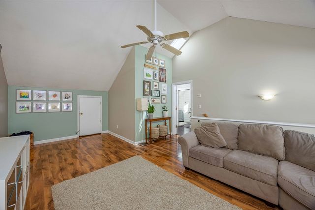 21 Autumn Road, Medway, MA 02053