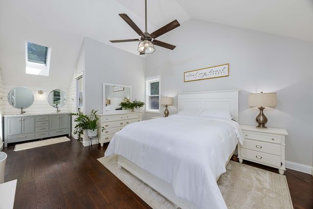 21 Autumn Road, Medway, MA 02053