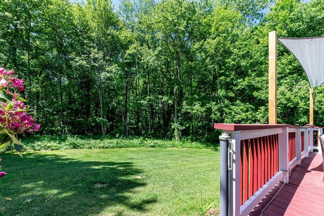 21 Autumn Road, Medway, MA 02053