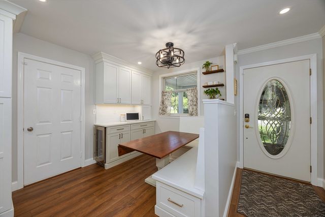 21 Autumn Road, Medway, MA 02053