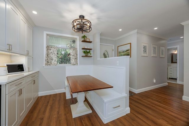 21 Autumn Road, Medway, MA 02053