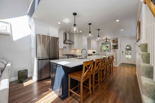 21 Autumn Road, Medway, MA 02053