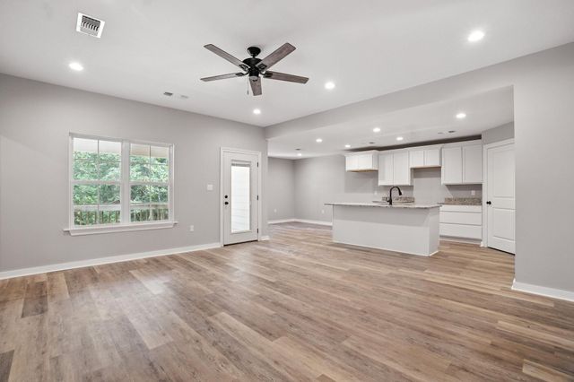 207 Beaver Lake Rd., Purvis, MS 39475