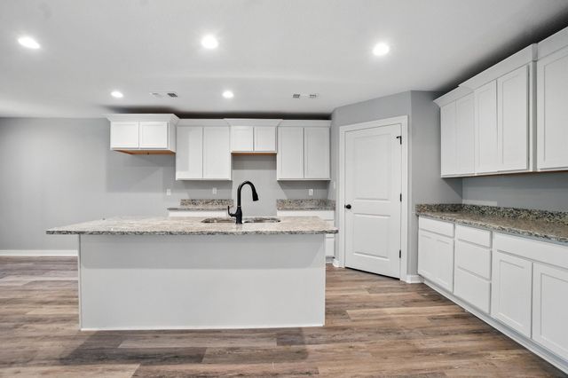 207 Beaver Lake Rd., Purvis, MS 39475