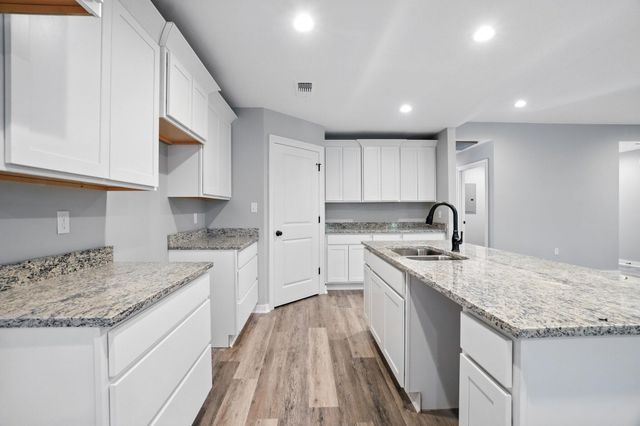 207 Beaver Lake Rd., Purvis, MS 39475