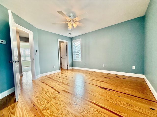 52 Bedlow Avenue, Newport, RI 02840