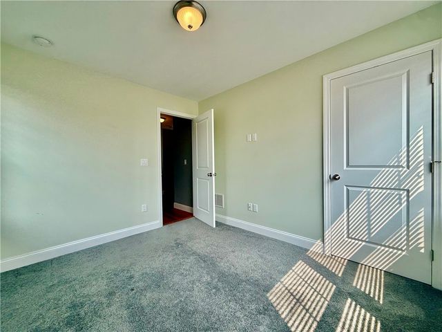 52 Bedlow Avenue, Newport, RI 02840