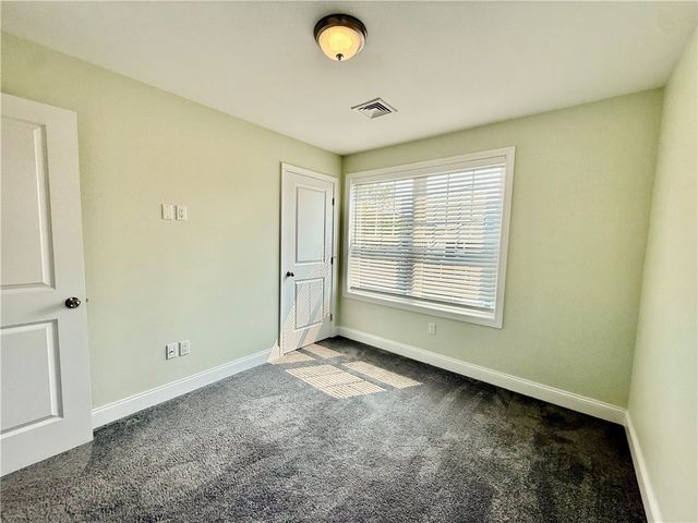 52 Bedlow Avenue, Newport, RI 02840
