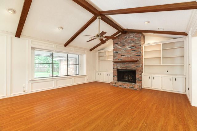 1023 Oleander Street, Lake Jackson, TX 77566