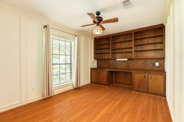 1023 Oleander Street, Lake Jackson, TX 77566