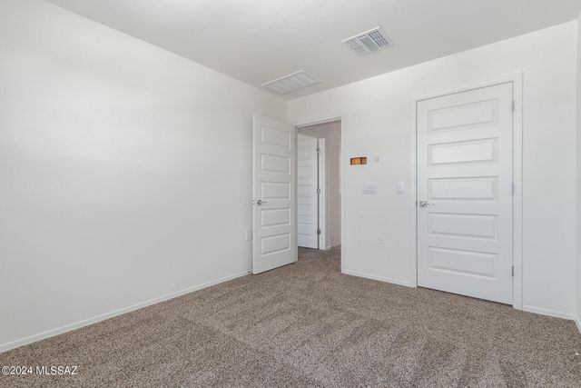 10030 N Guayacan Trail, Marana, AZ 85653
