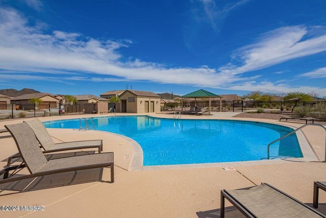10030 N Guayacan Trail, Marana, AZ 85653