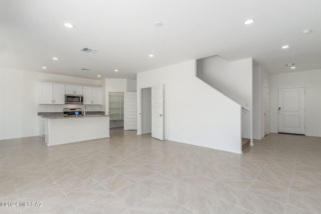 10030 N Guayacan Trail, Marana, AZ 85653
