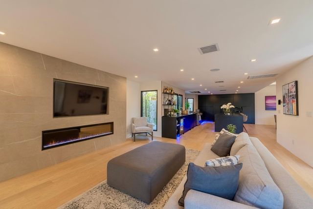 7278 E Echo Lane, Scottsdale, AZ 85258