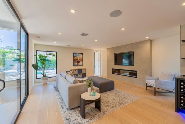 7278 E Echo Lane, Scottsdale, AZ 85258