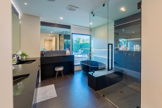 7278 E Echo Lane, Scottsdale, AZ 85258
