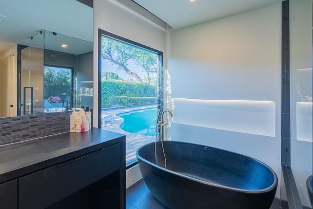 7278 E Echo Lane, Scottsdale, AZ 85258