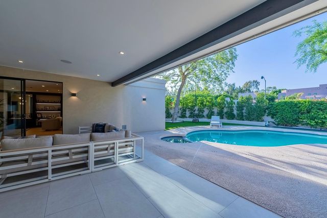 7278 E Echo Lane, Scottsdale, AZ 85258